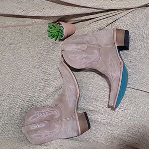 NEW Lane western leather boots